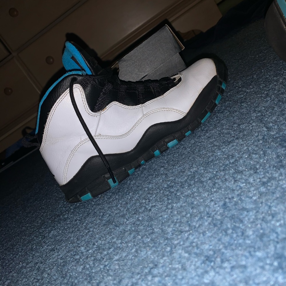 Air Jordan 10 Retro “Powder Blue” (GS) 7Y